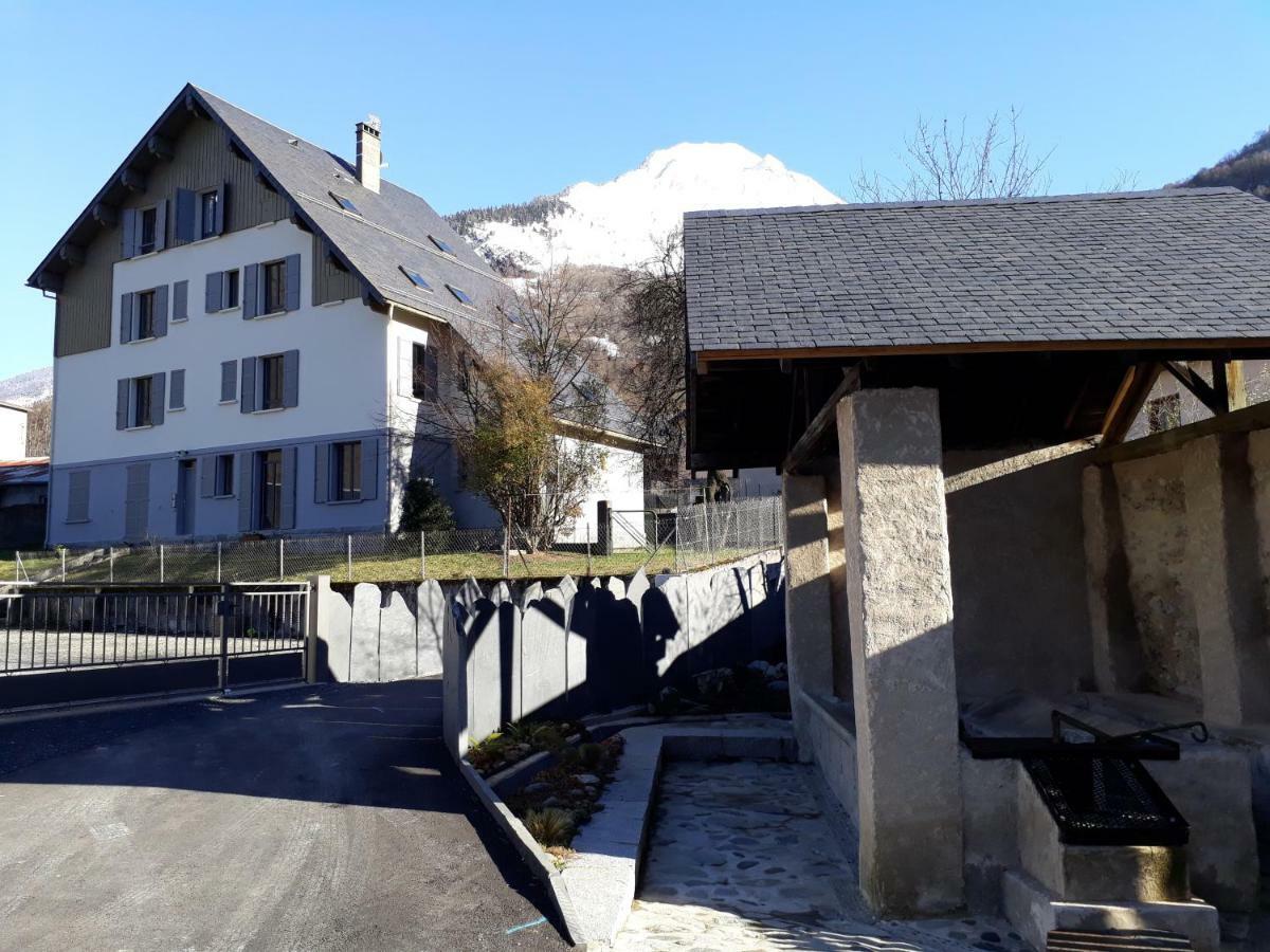 Chalet Du Doumet - Appart Luz Centre - Parking Et Garage Individuel Ferme - Draps Et Serviettes Inclus Luz-Saint-Sauveur Luaran gambar